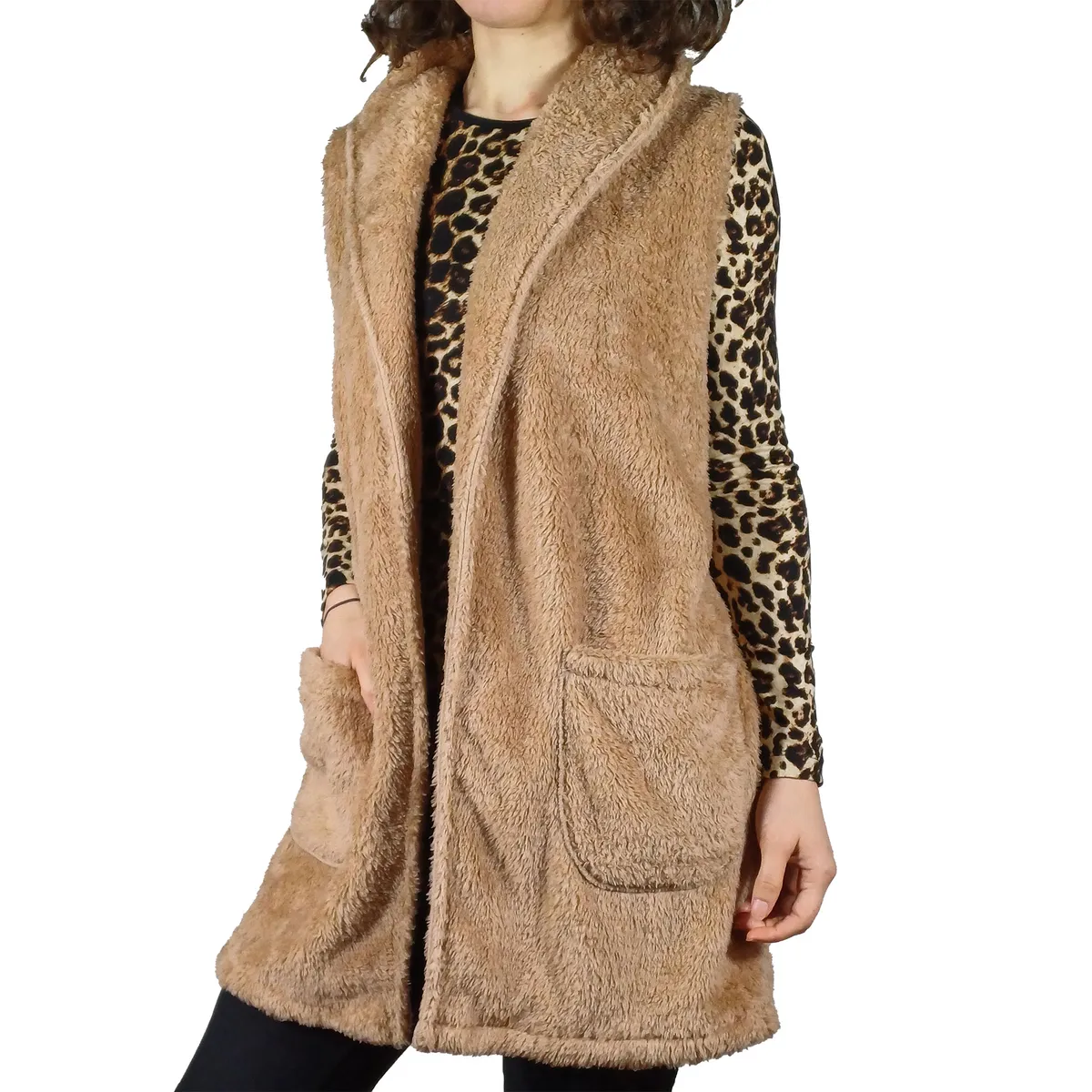 Chaleco Piel con Cuello