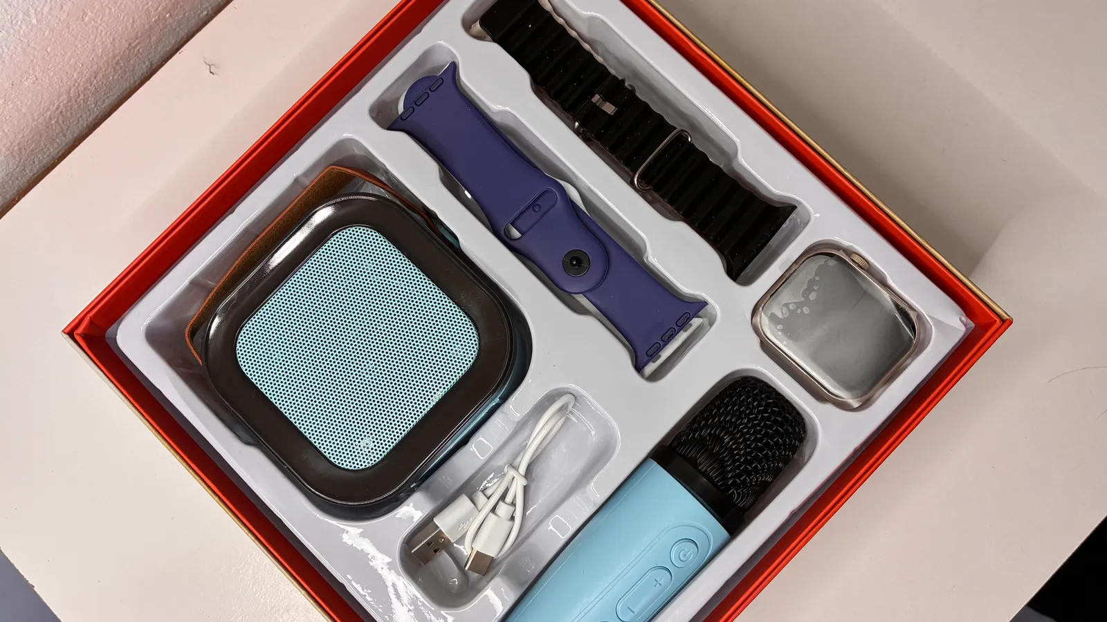 Combo Smartwatch + Micrófono Karaoke + 4 correas intercambiables