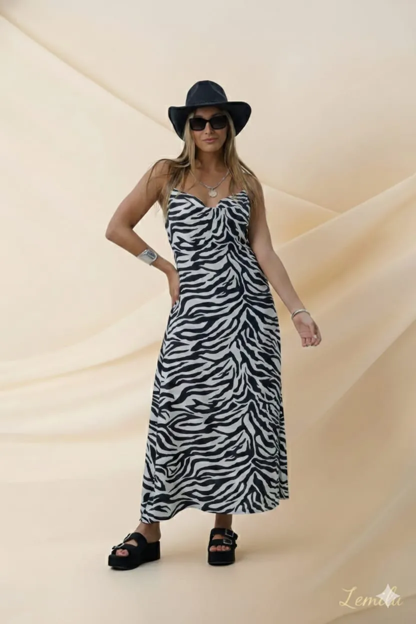 Solera larga con diseño