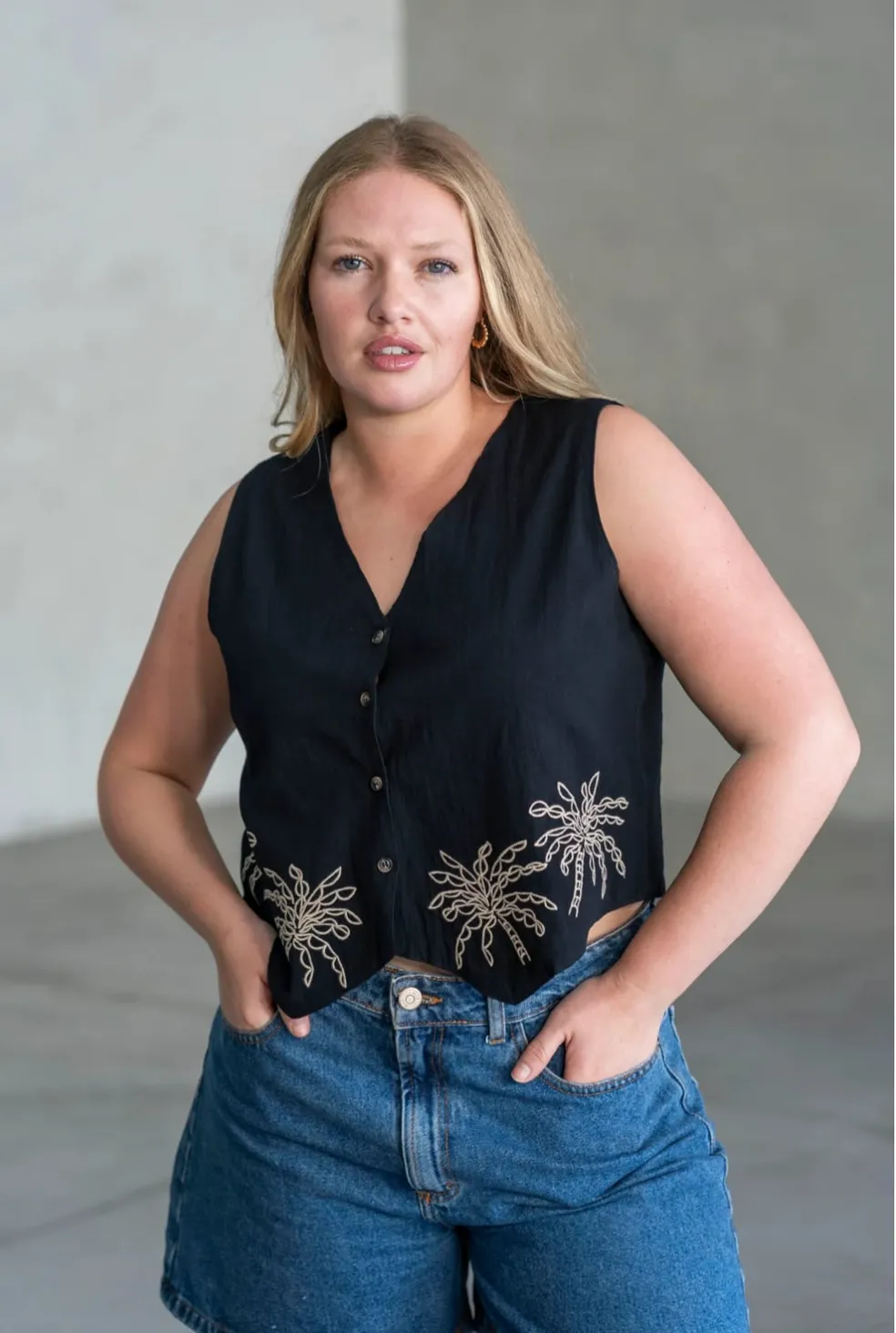 WhatsApp Image 2025-11-24 at 6.22.01 PM (2) - copia.jpeg