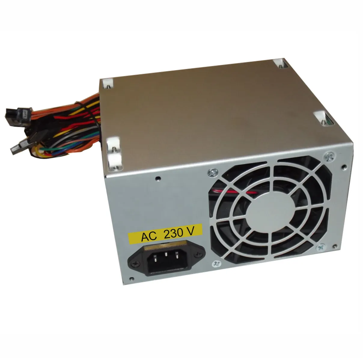 Fuente ATX Xtreme 500w 24+4 pin