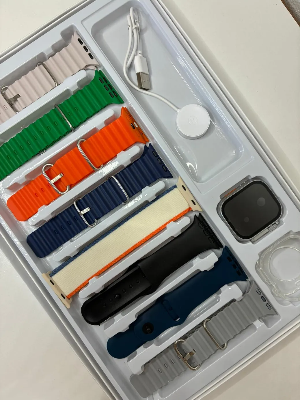 Cofre 8 en 1 Smartwatch Serie Premium + Accesorios | Compatible con iOS y Android