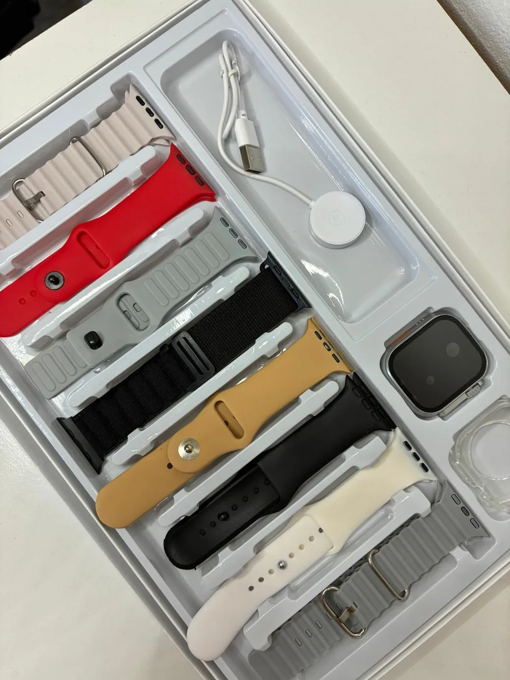 Cofre 8 en 1 Smartwatch Serie Premium + Accesorios | Compatible con iOS y Android