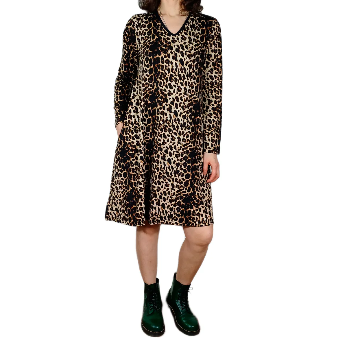 Vestido Midi Suelto con Bolsillos